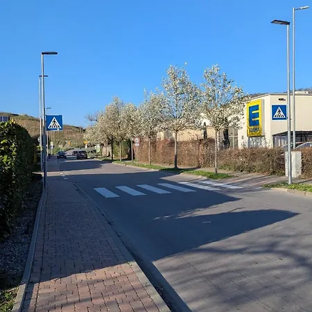 Rebenbluete Mit Eigenem Parkplatz Lägenhet *